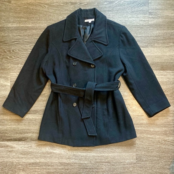 Jason Kole Jackets & Blazers - Jason Kole black wool double breasted belted jacket in size large